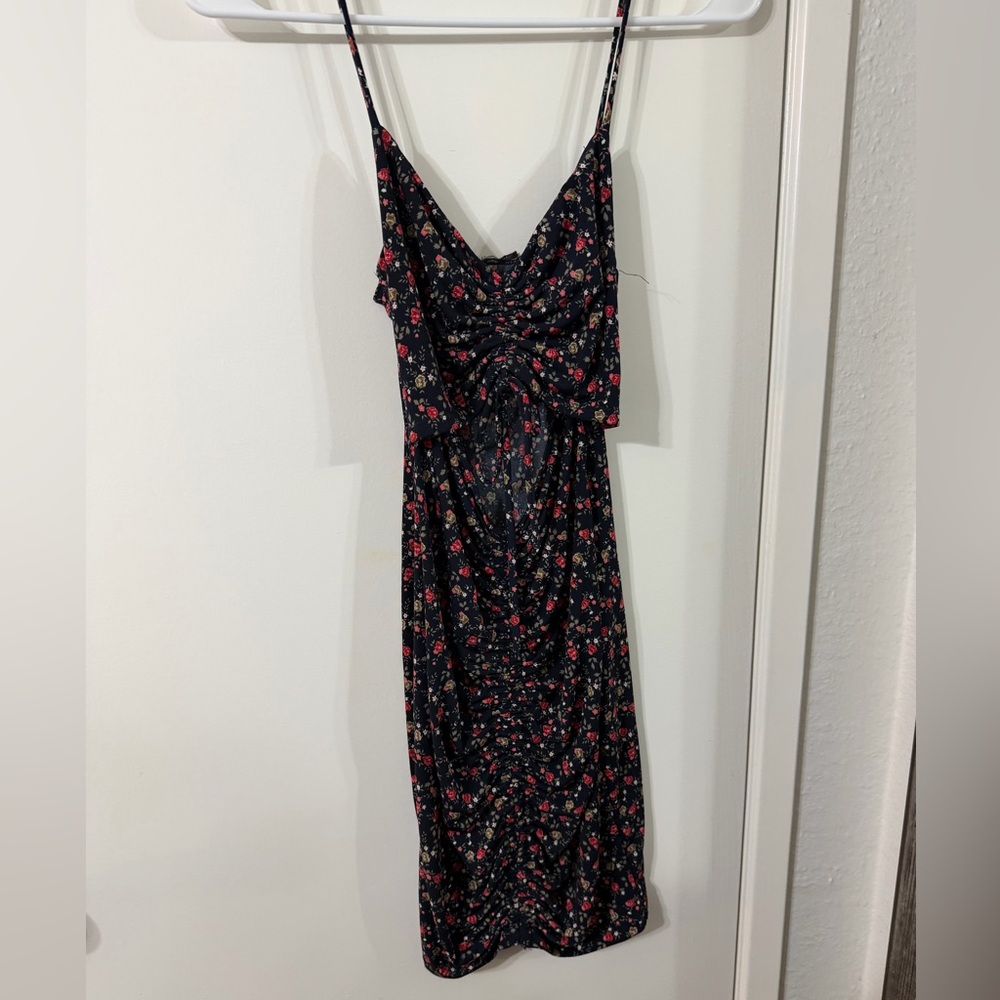 Floral Sleeveless Runched Busy Bodycon Dress
